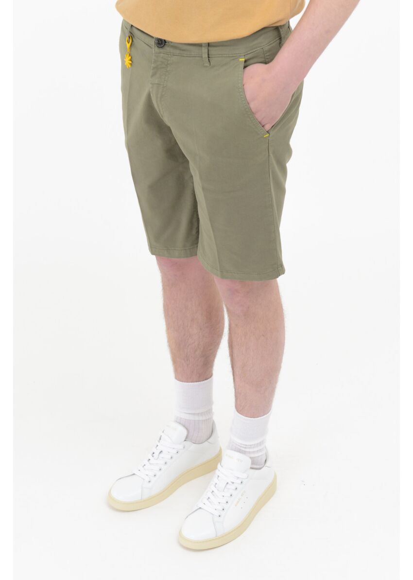Bermuda tinto slim fit in cotone