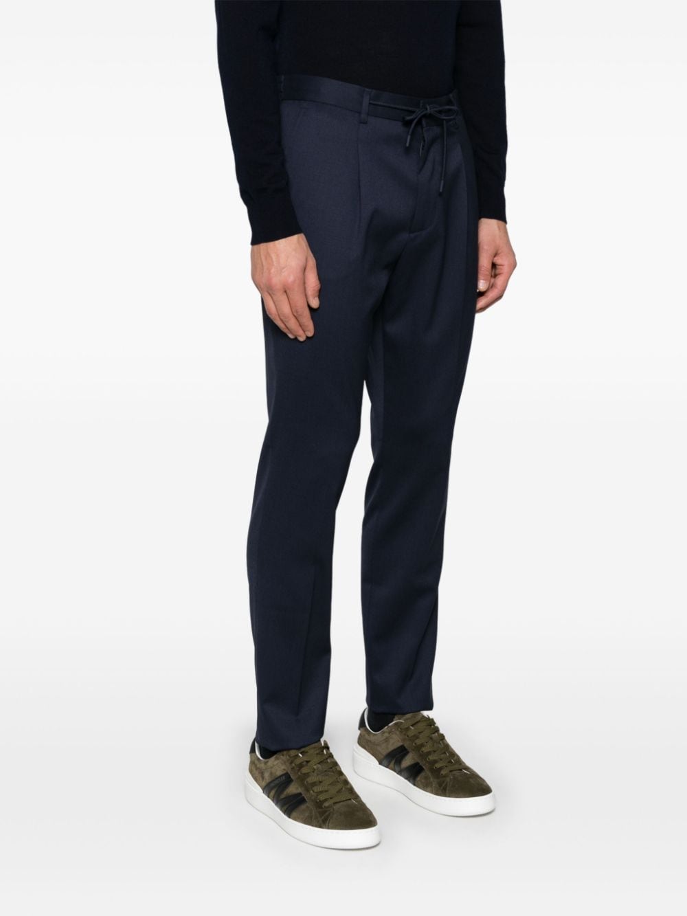 Pantaloni con coulisse e vita elasticizzata blu