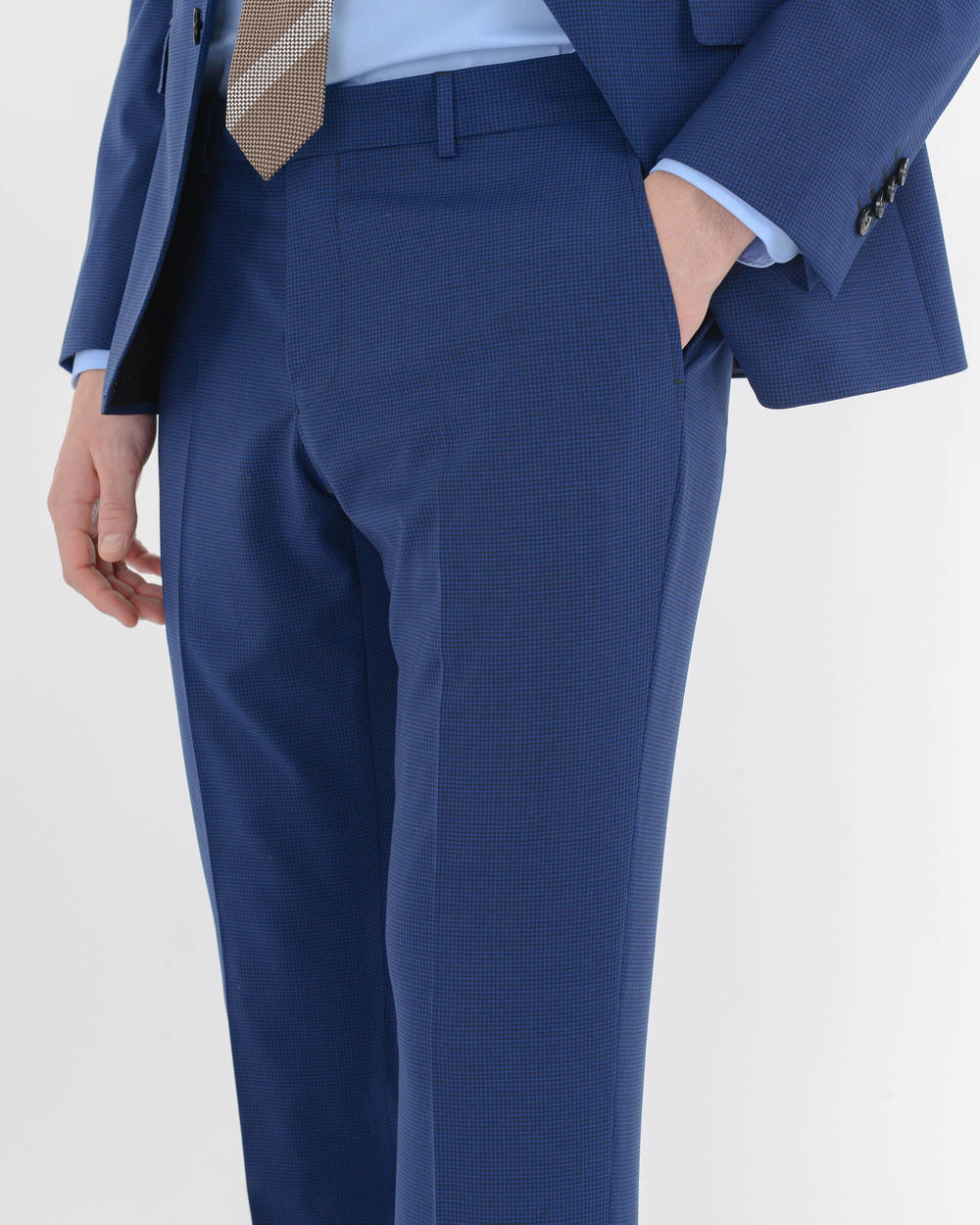 Abito slim fit in misto viscosa stretch