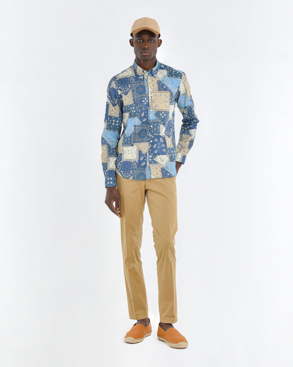 Pantalone slim tinto capo in cotone stretch beige