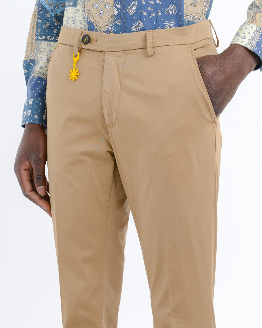 Pantalone slim tinto capo in cotone stretch beige