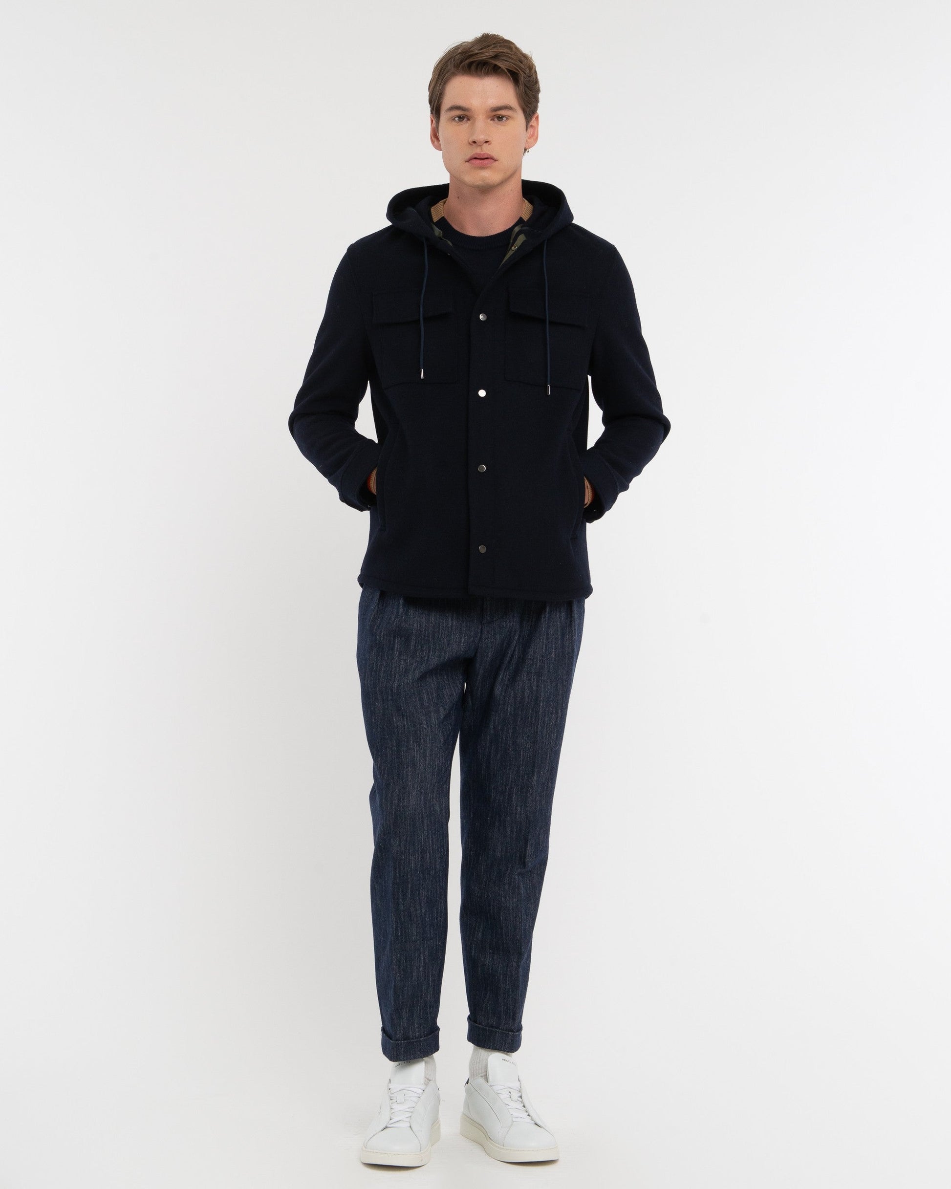 Giubbino con cappuccio panno misto lana blu