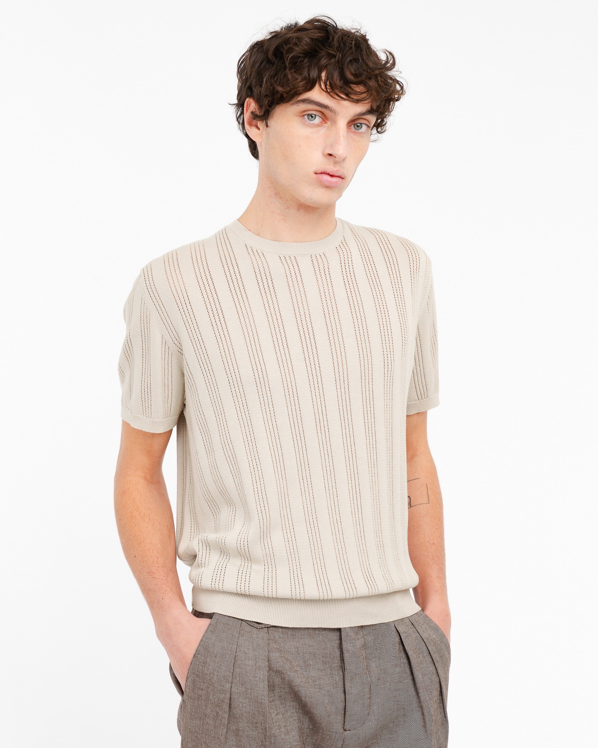 T-shirt punto riga verticale traforato in cotone beige