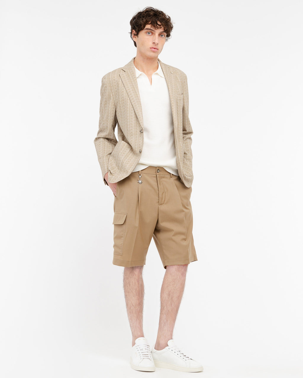 Polo open collar punto spostato in cotone bianco