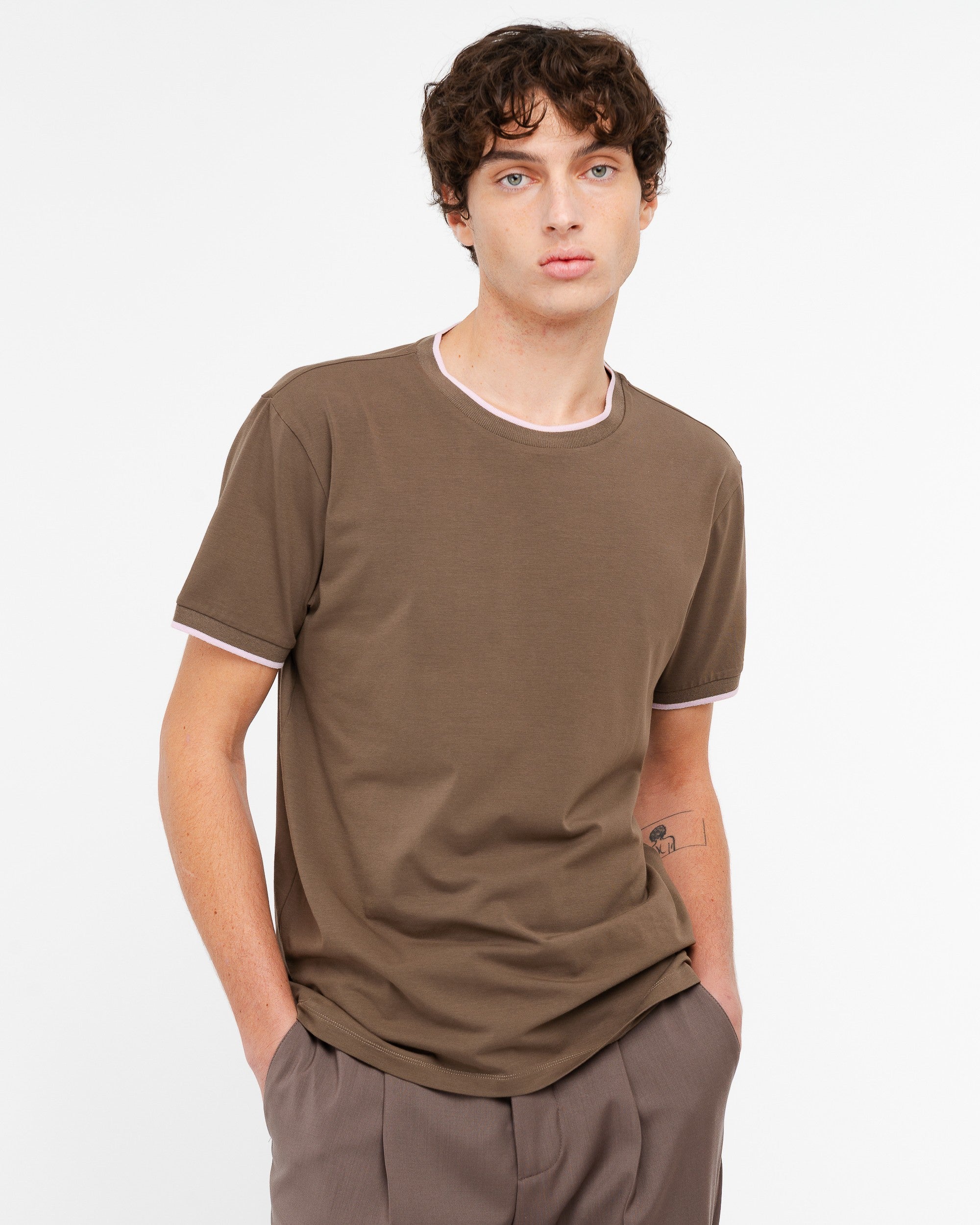 T-shirt contrasti jersey di cotone stretch marrone