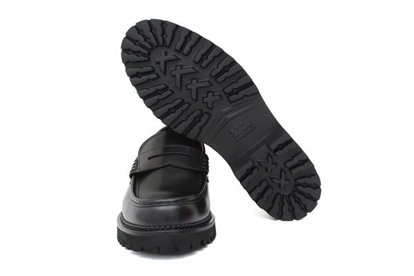 Leather moccasin