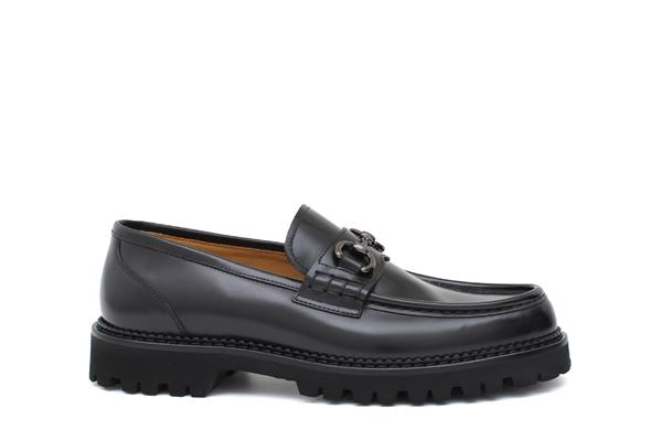Mocassino in pelle con fibbia