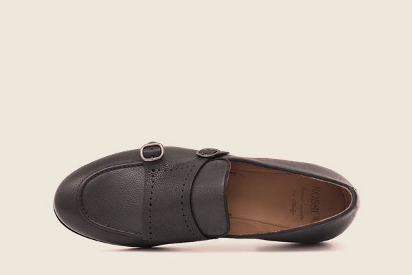 Double buckle in calfskin