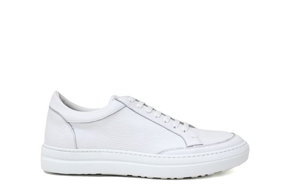 Sneakers in pellame bottalato